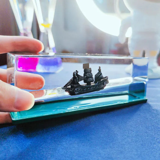 Kreative Kreuzfahrt-Schwimmflasche